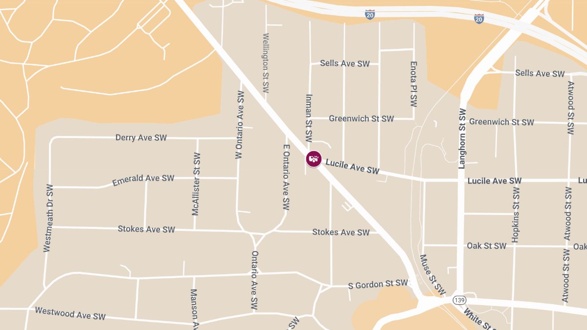 Injuries Reported in Hit-and-Run at Lucile Ave SW & Ralph David Abernathy Blvd SW