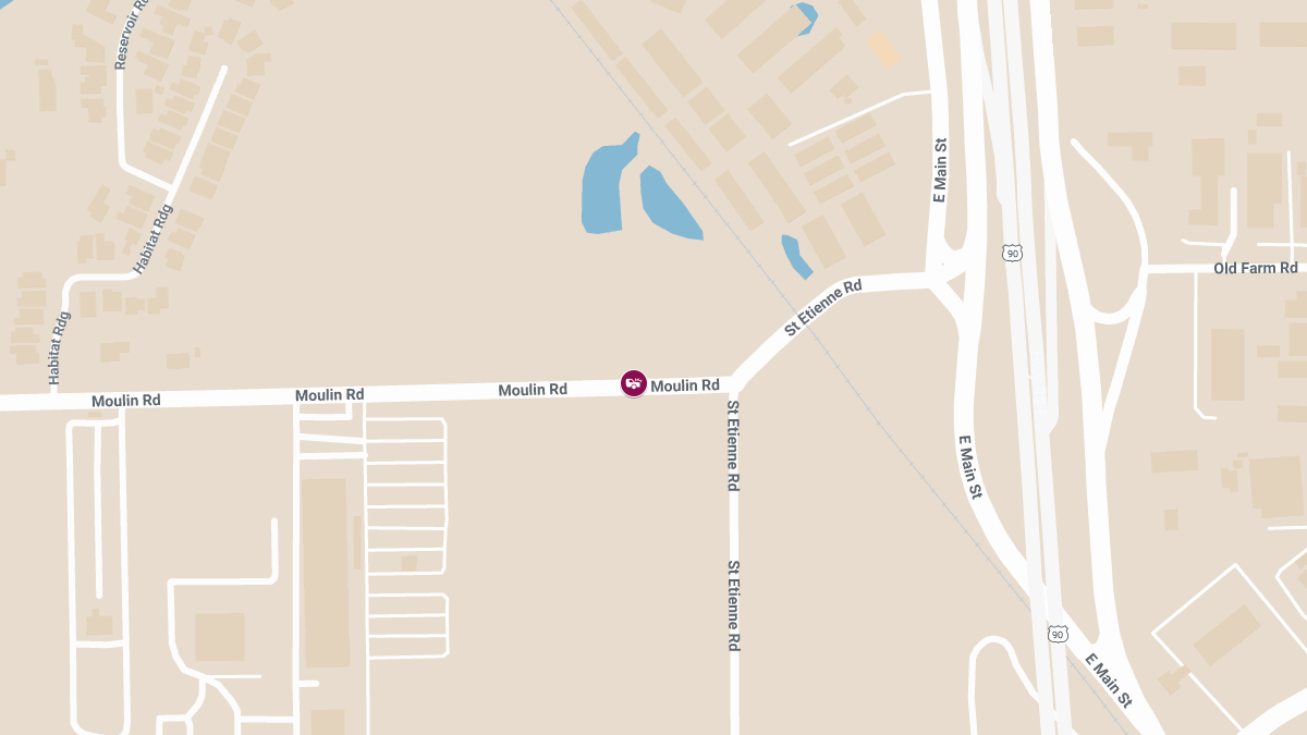Major Traffic Accident with Rescue on Moulin Rd