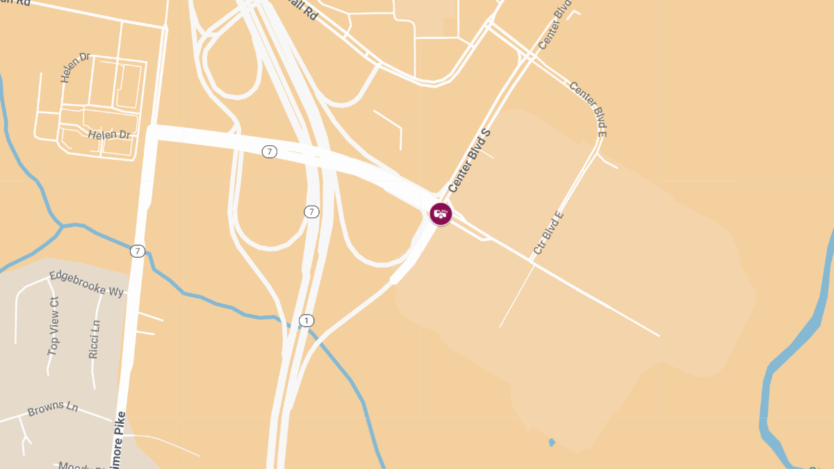 Accident at Center Blvd & Fashion Center Blvd Near Christiana Mall Causes Injuries
