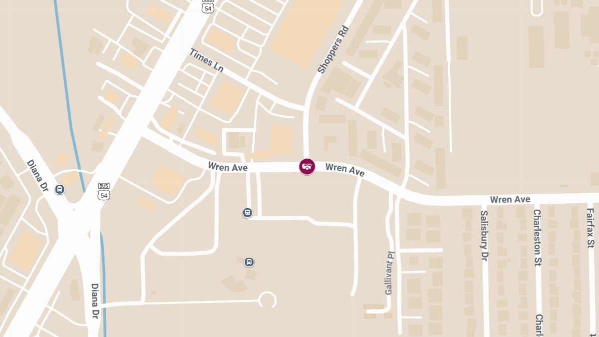 Collision at Wren Ave and Shoppers Rd Causes Injuries