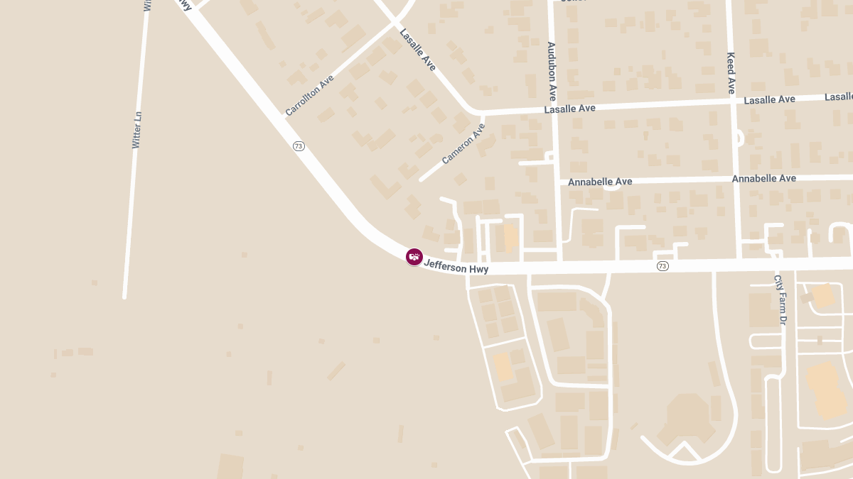 Collision with Injuries on Jefferson Hwy at S Carrollton Ave & Cameron Ave