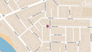 Crash with Injuries Reported at Garfield Ave & Vista Ave