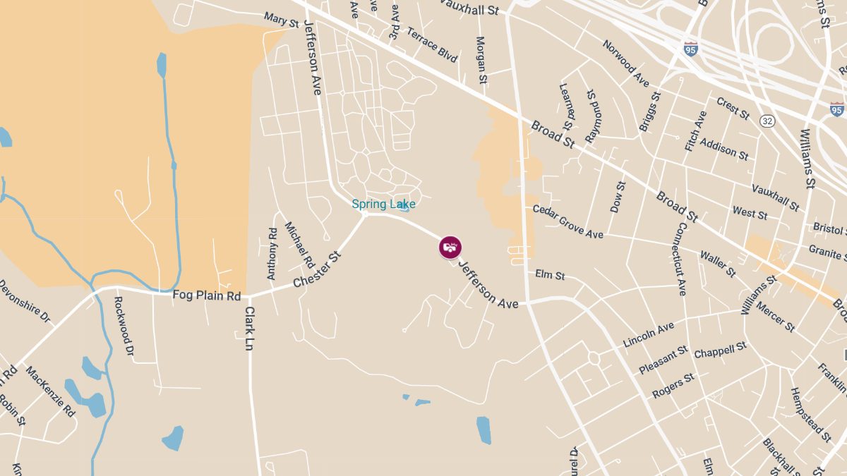 Injuries Reported in Crash Near Sunny’s Market on Jefferson Ave