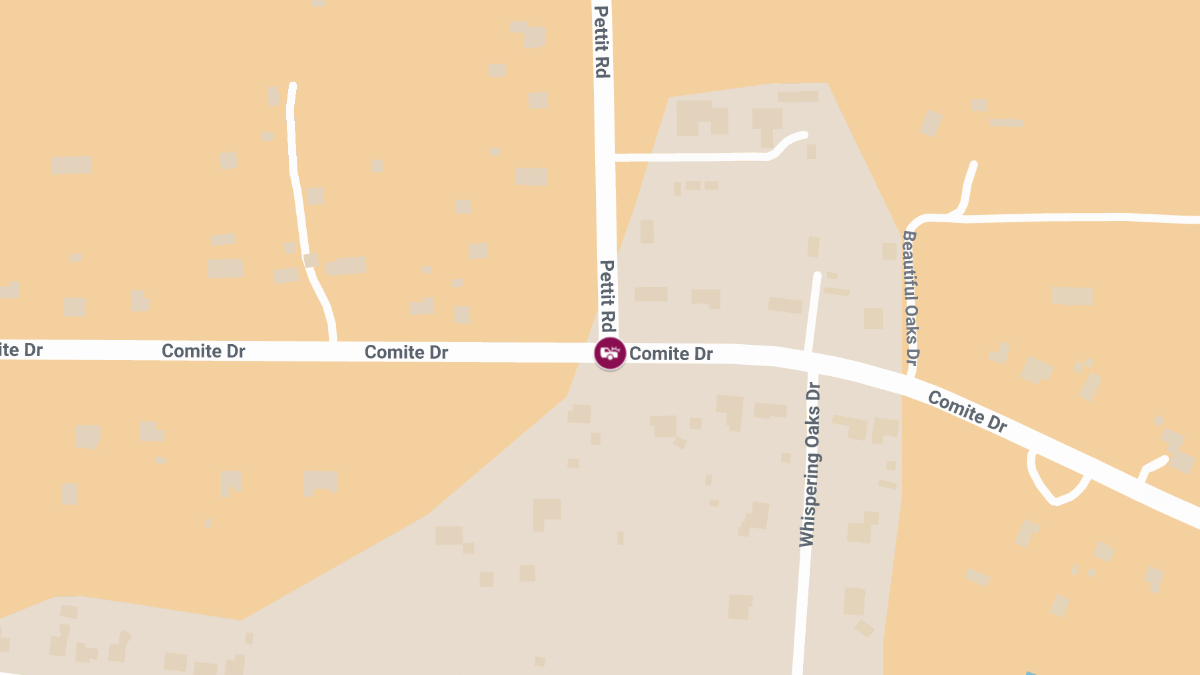 Injuries Reported in Crash at Comite Dr & Pettit Rd