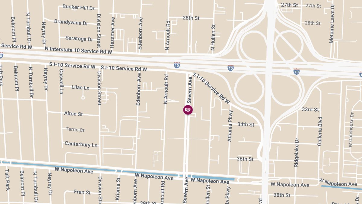 Injuries Reported in Crash at W 17th St & Severn Ave North