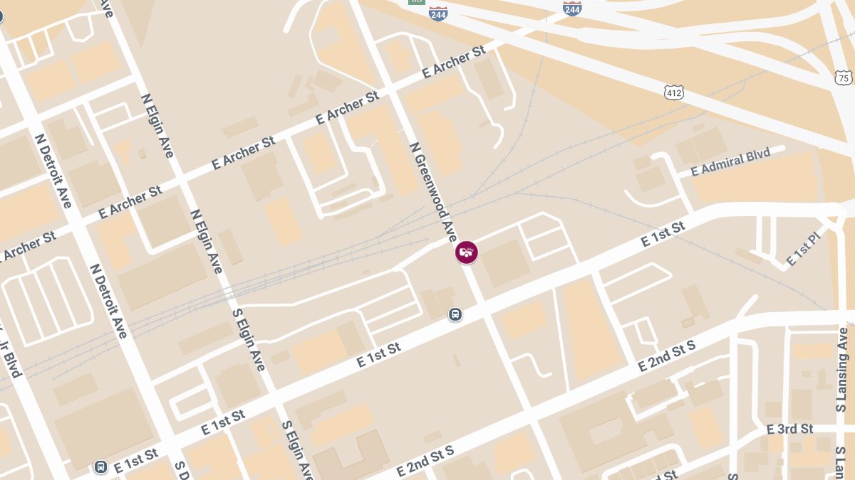 Injuries in Early Morning Crash at 300 S Greenwood Ave