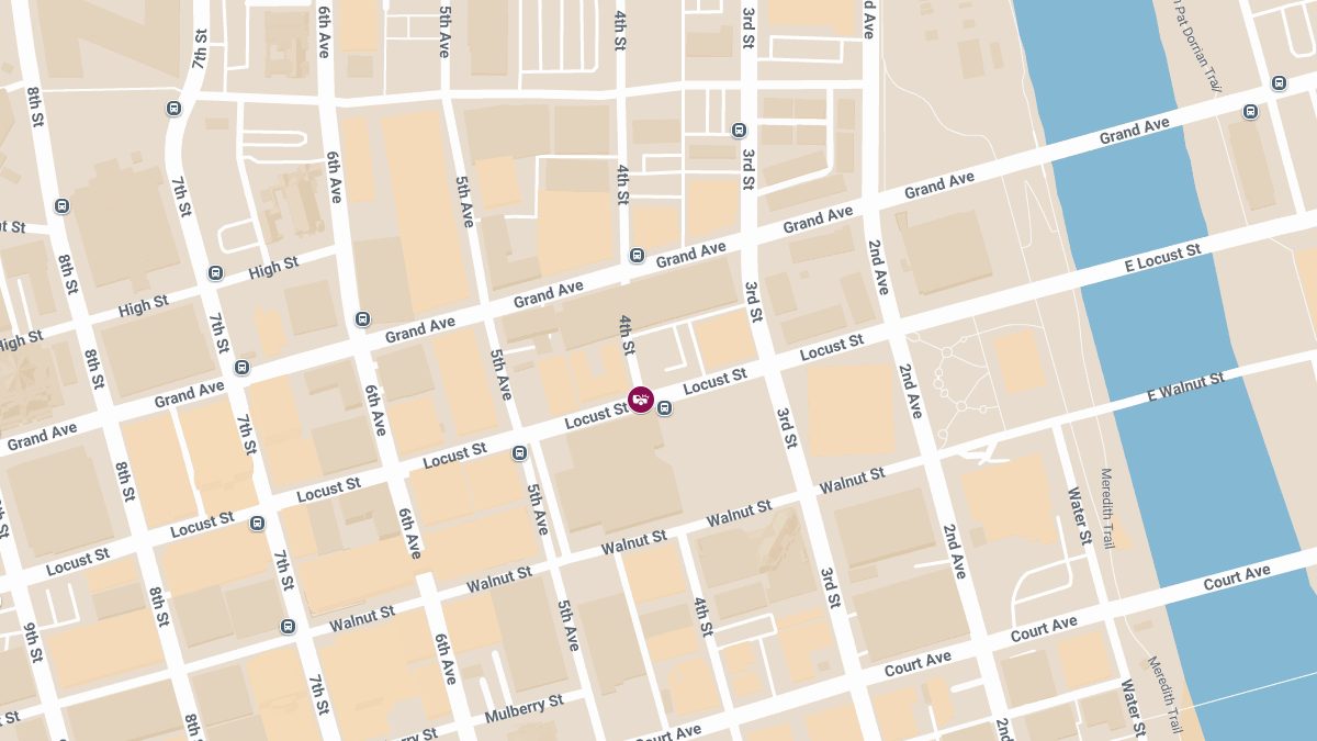 Injury Crash Reported at 4th St & Locust St