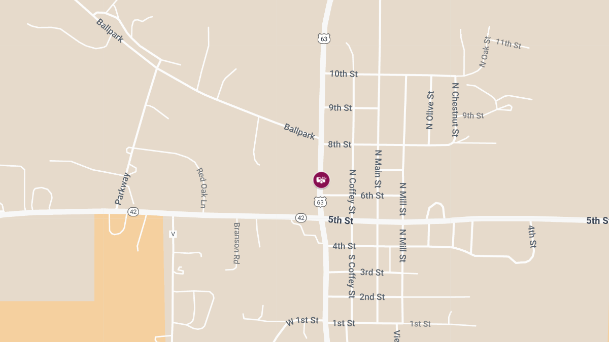 Multi-Vehicle Collision with Injuries on Highway 63 in Vienna