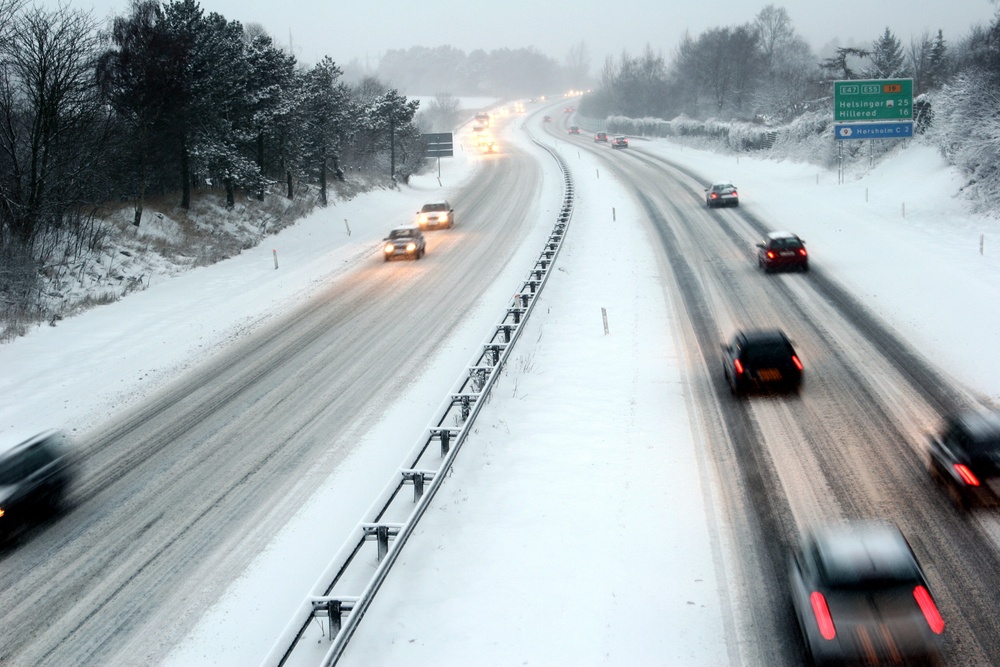 Winter Highway Pileups in Illinois: Liability and Legal Rights for Victims
