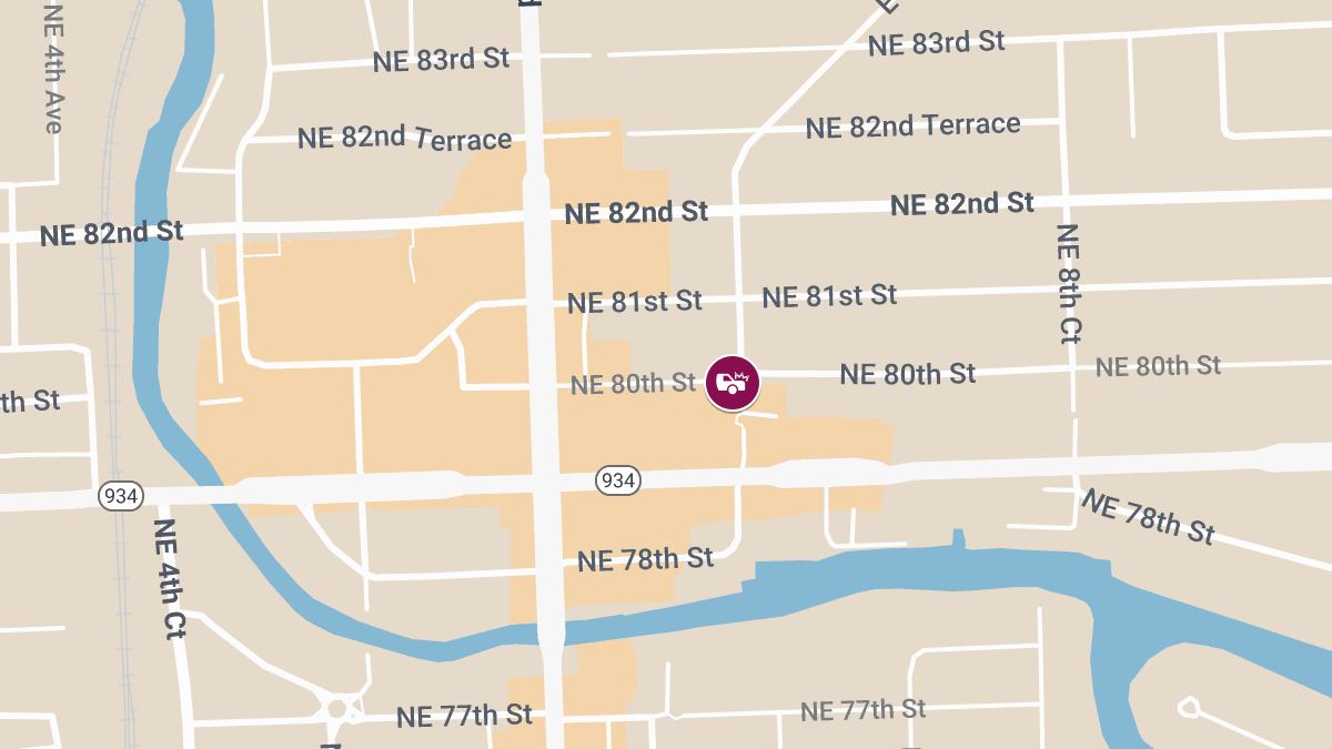 40-Year-Old Man Injured in Traffic Accident on NE 80th St