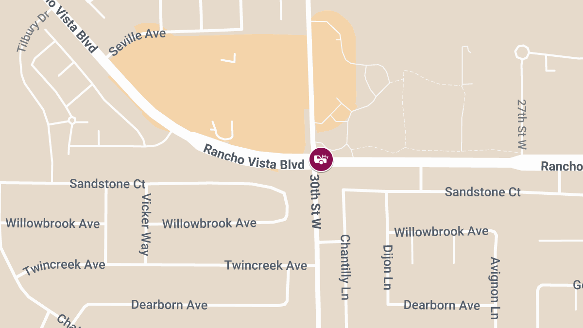 Accident at 30th St W & Rancho Vista Blvd Causes Injuries