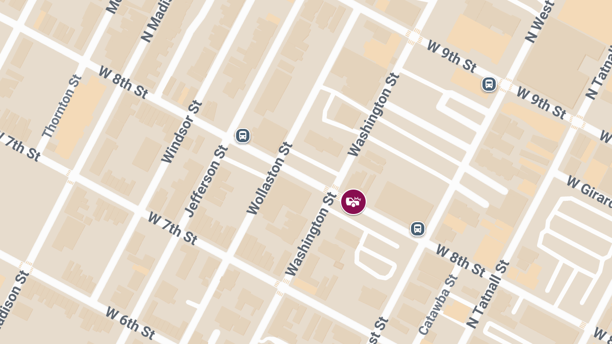 Accident at W 8th St & Washington St Results in Injuries
