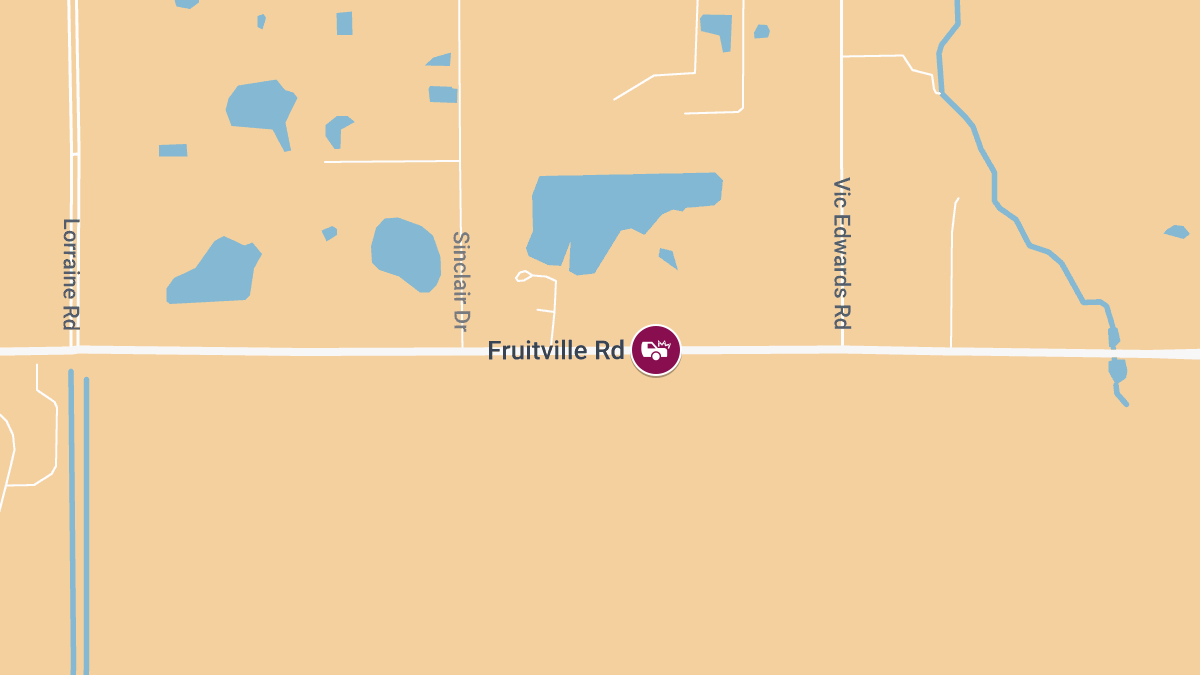 Accident with Injuries Reported at 10687 Fruitville Rd