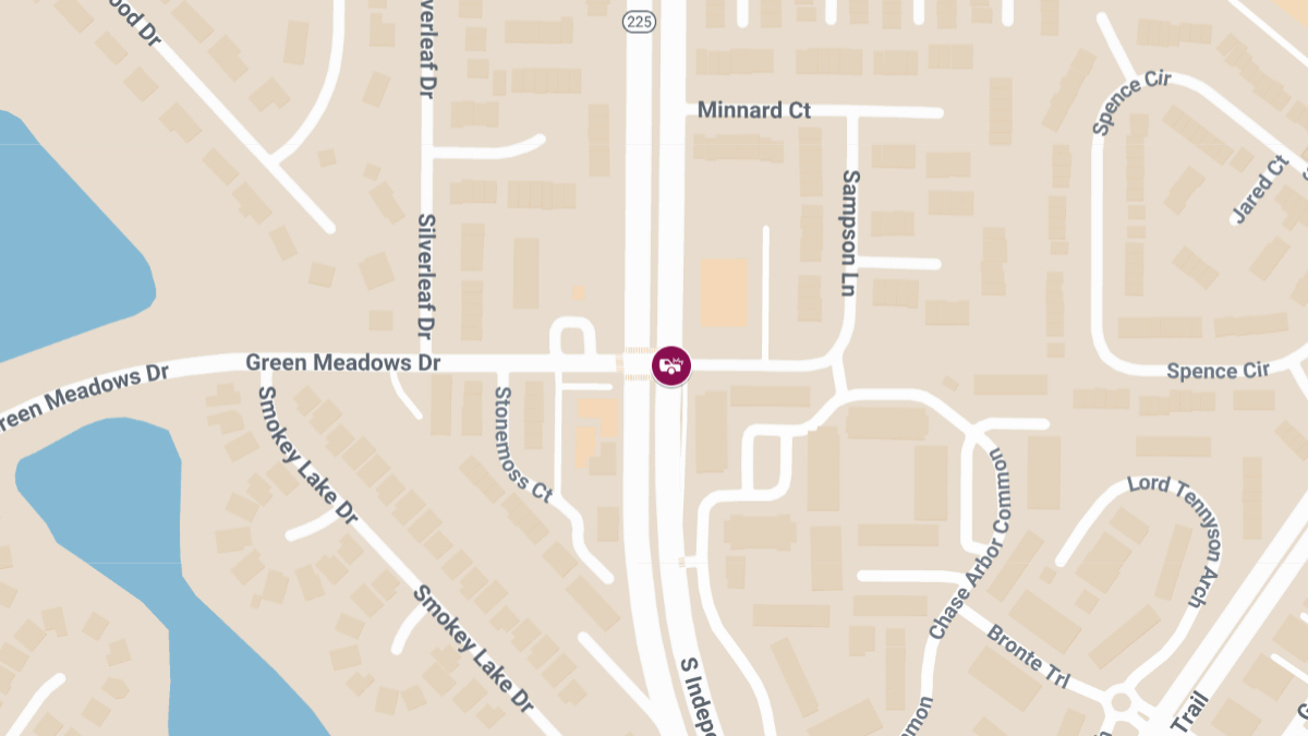 Accident with Injuries Reported at S Independence Blvd and Green Meadows Dr