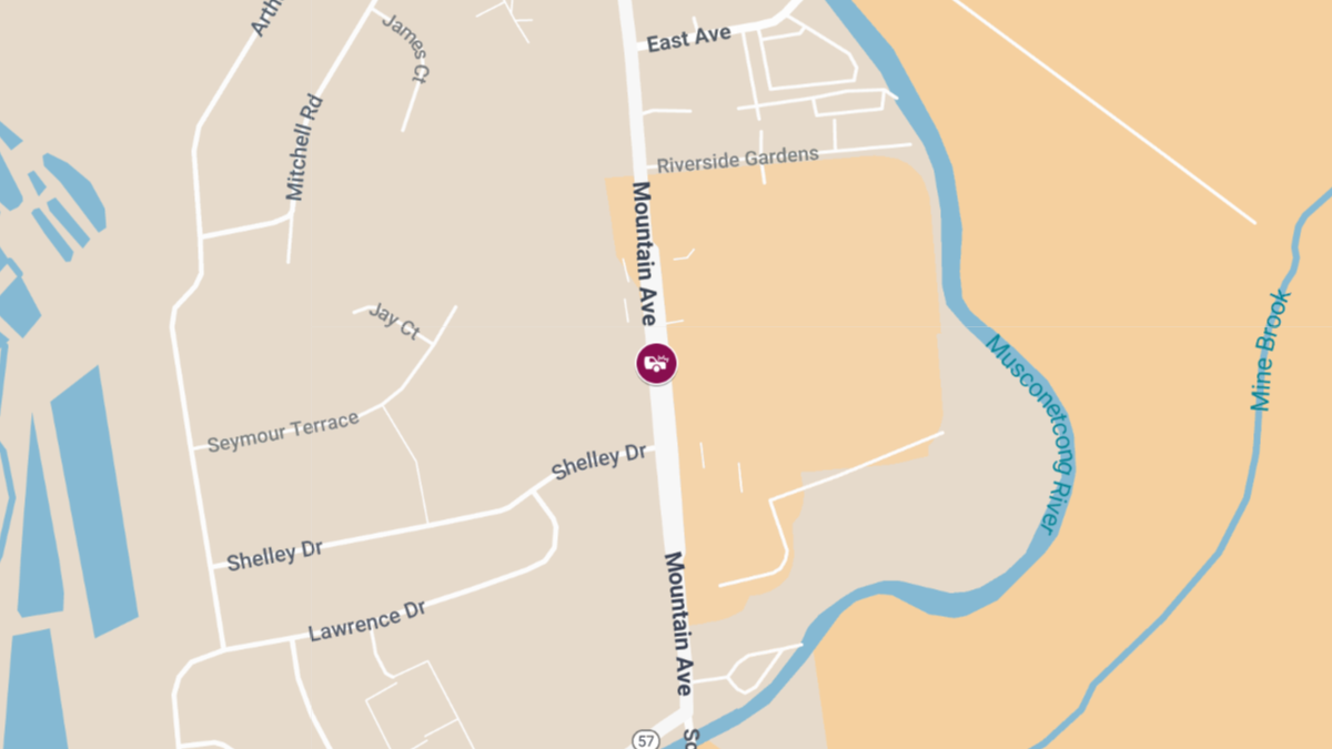 Accident with Injuries Reported on Mountain Ave in Front of Chase Bank