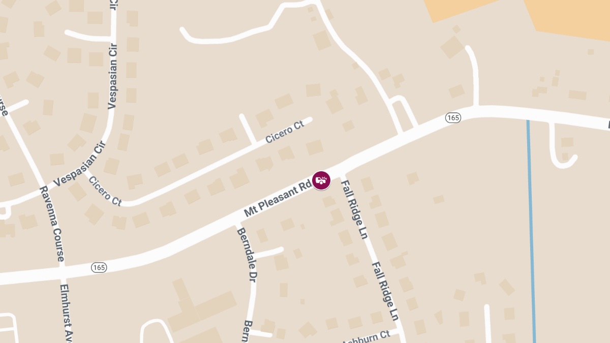 Accident with Injuries at Hillwood Rd and Mount Pleasant Rd