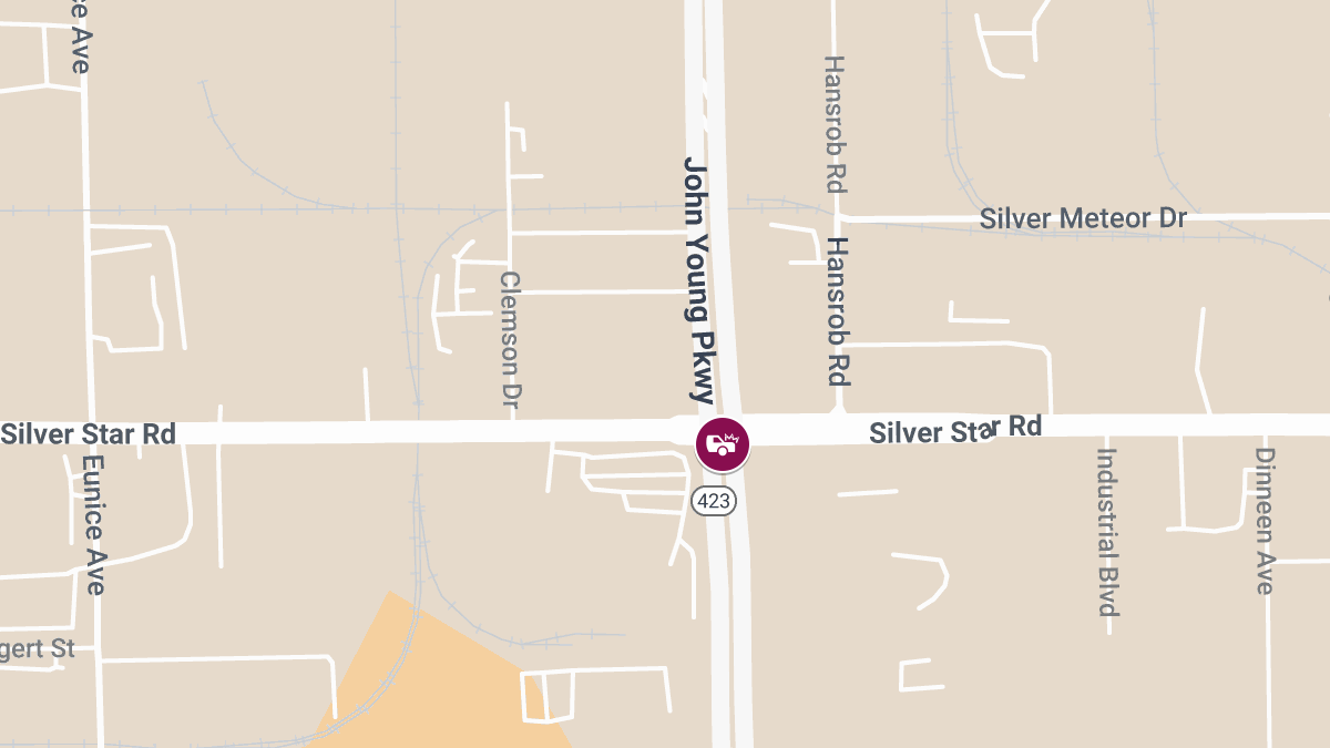 Accident with Injuries at N John Young Pkwy & Silver Star Rd