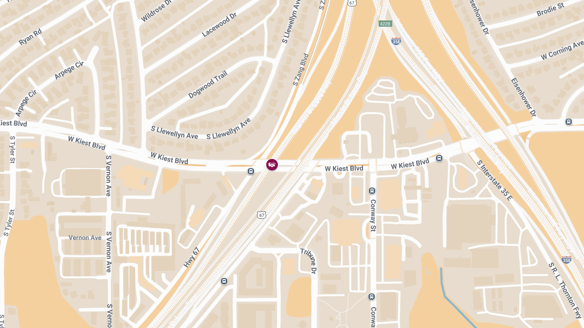 Accident with Injuries on R L Thornton Fwy S at W Kiest Blvd