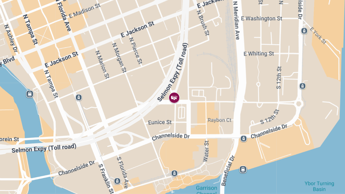 Car Crash with Injuries on Jefferson St S near Selmon Expy Entrance