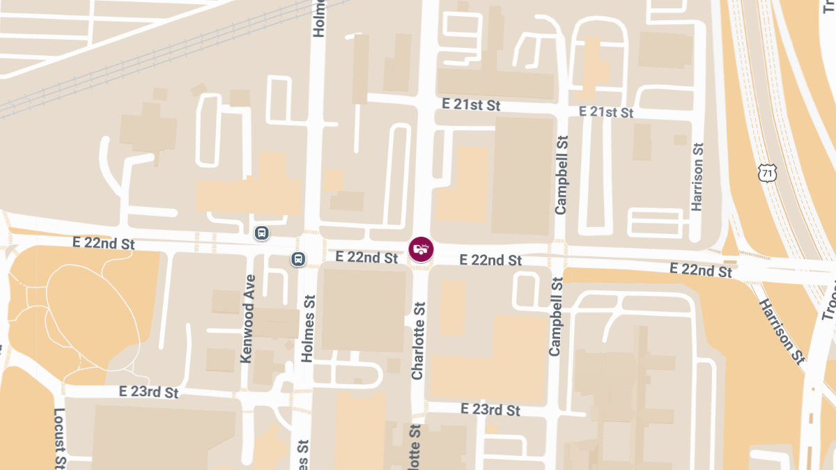 Collision With Injuries Reported at E 22nd St and Charlotte St