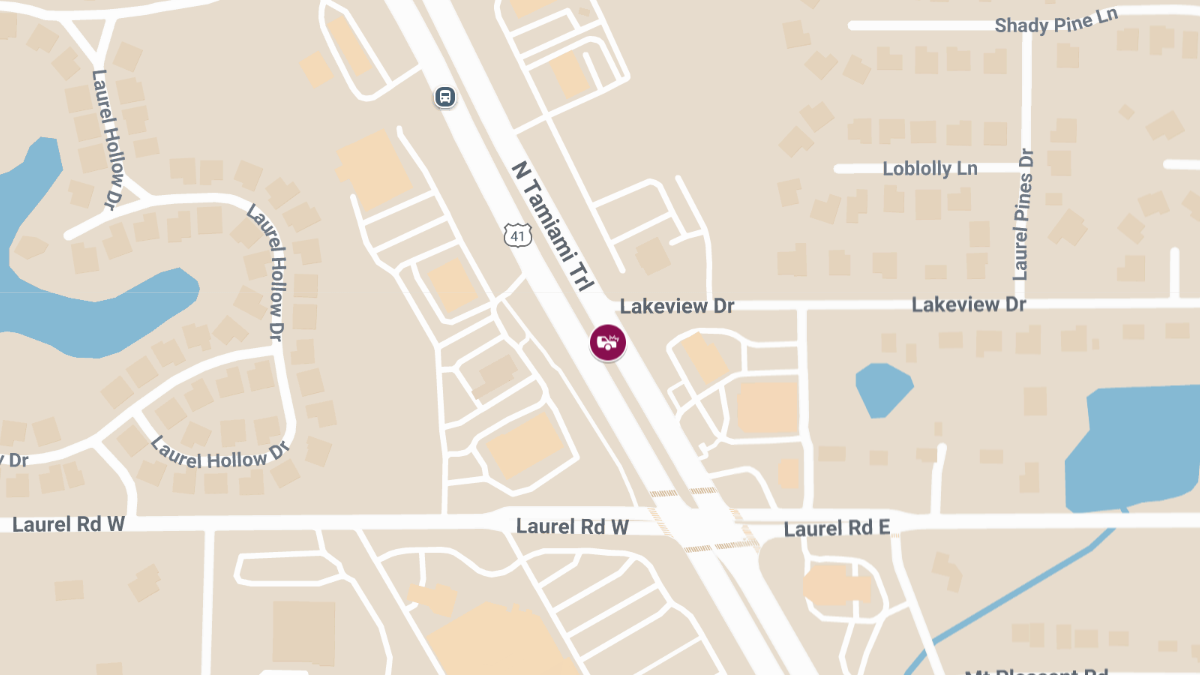 Collision With Injuries at N Tamiami Trl & Lakeview Dr