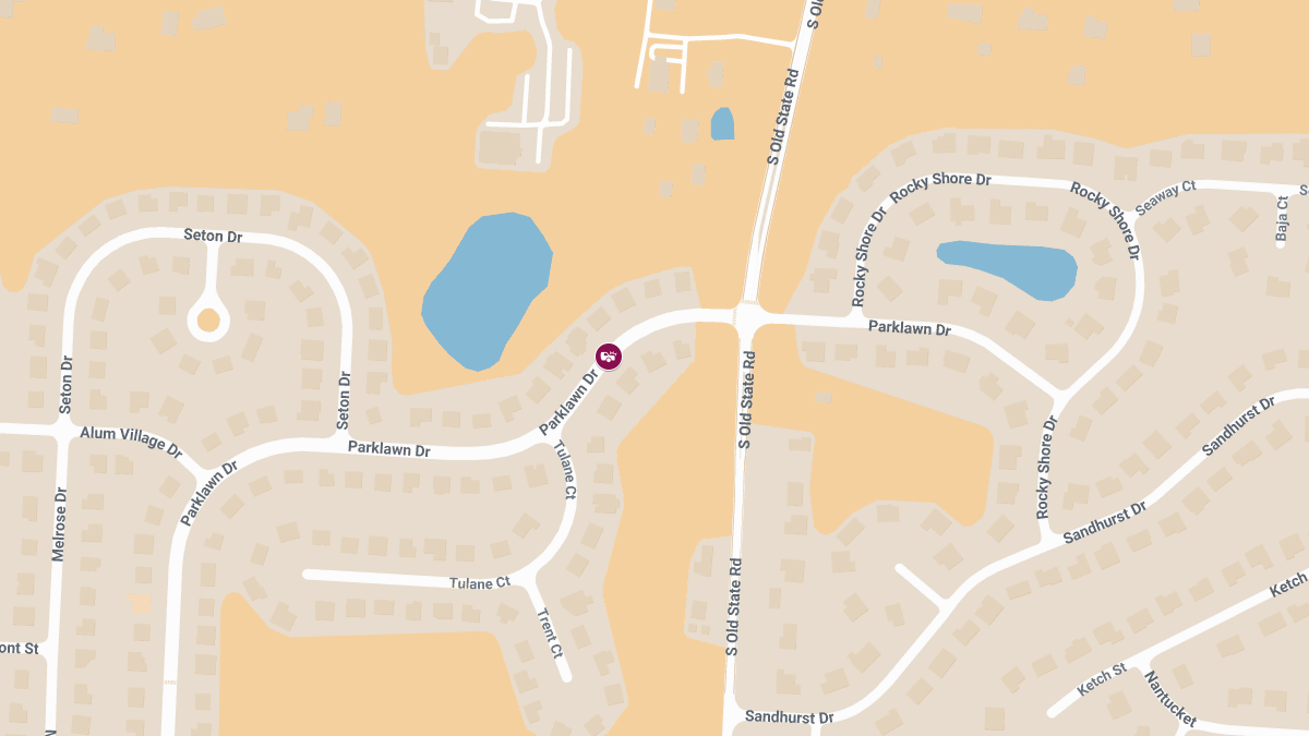 Collision With Injuries on 2000 Block of Parklawn Dr