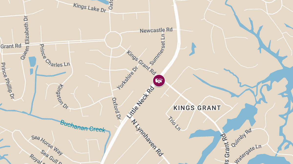 Collision with Injuries Reported Near Little Neck Rd