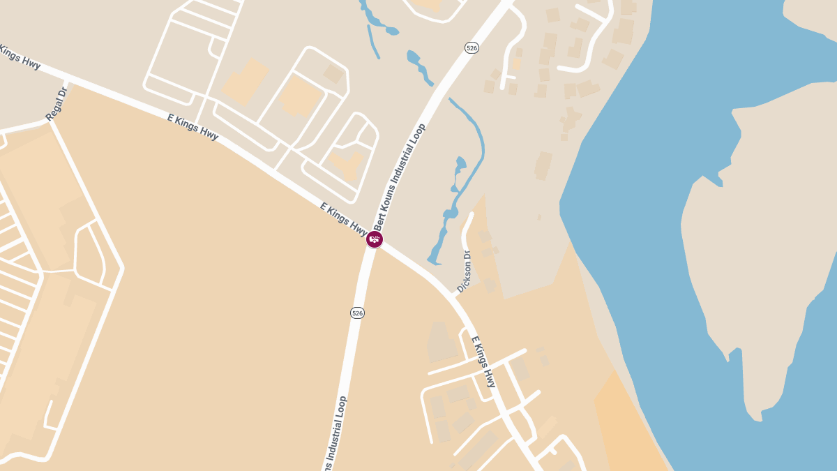 Collision with Injuries at E Bert Kouns Industrial Loop & E Kings Hwy