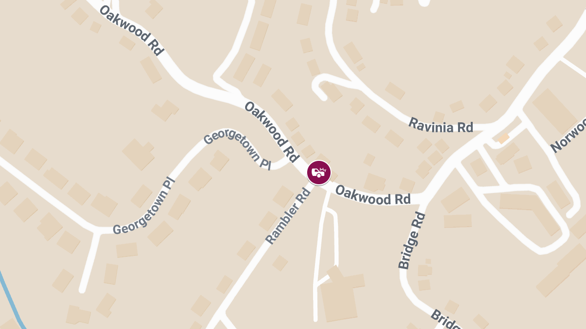 Collision with Injuries at Rambler Rd & Oakwood Rd