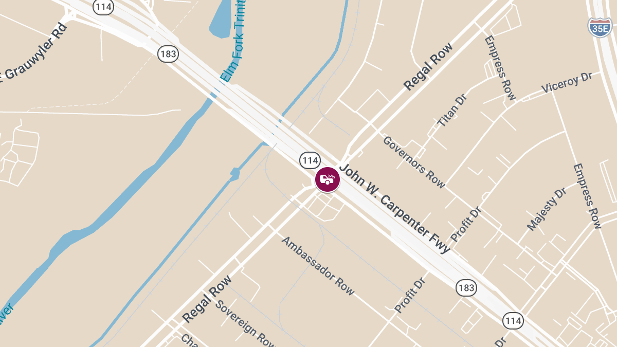 Crash With Injuries Reported at John W Carpenter Fwy & Regal Row