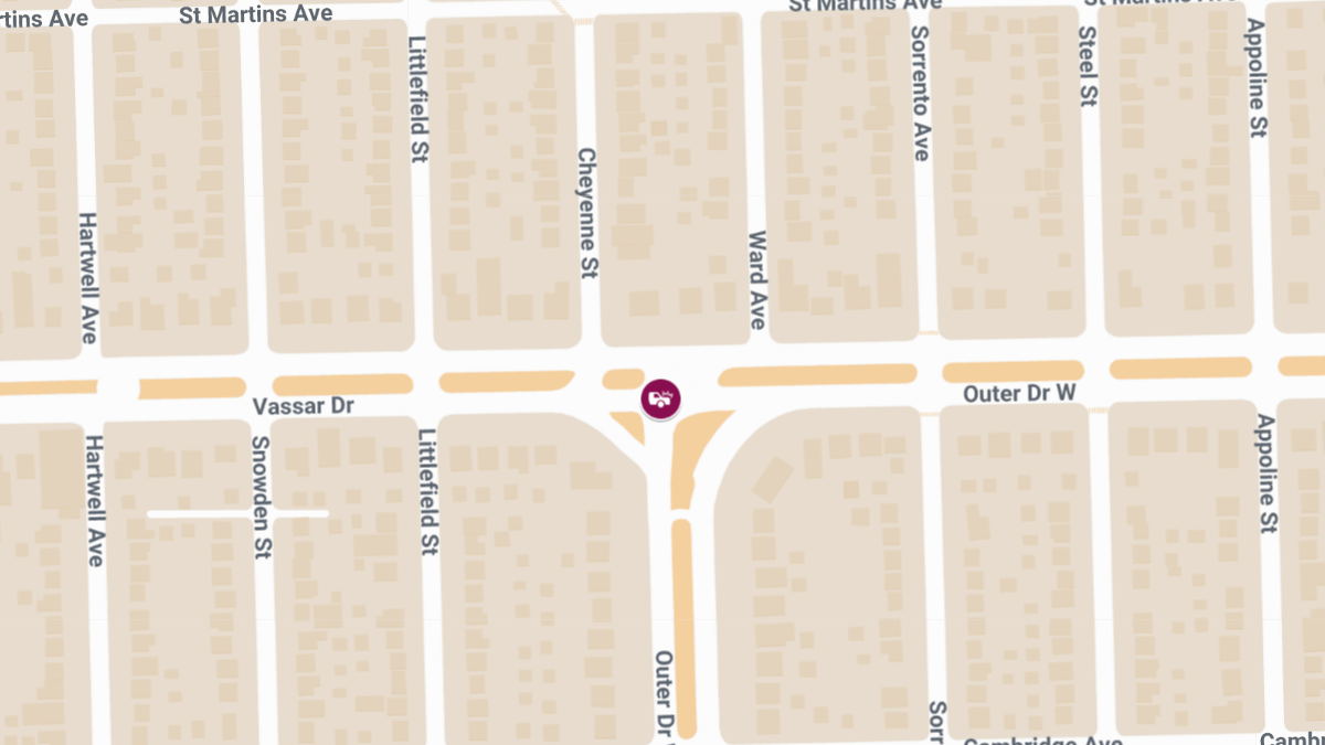Crash with Injuries Reported at Outer Dr W & Vassar Dr