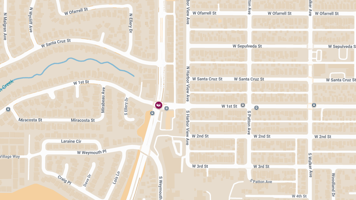 Crash with Injuries Reported at W 1st St & S Western Ave
