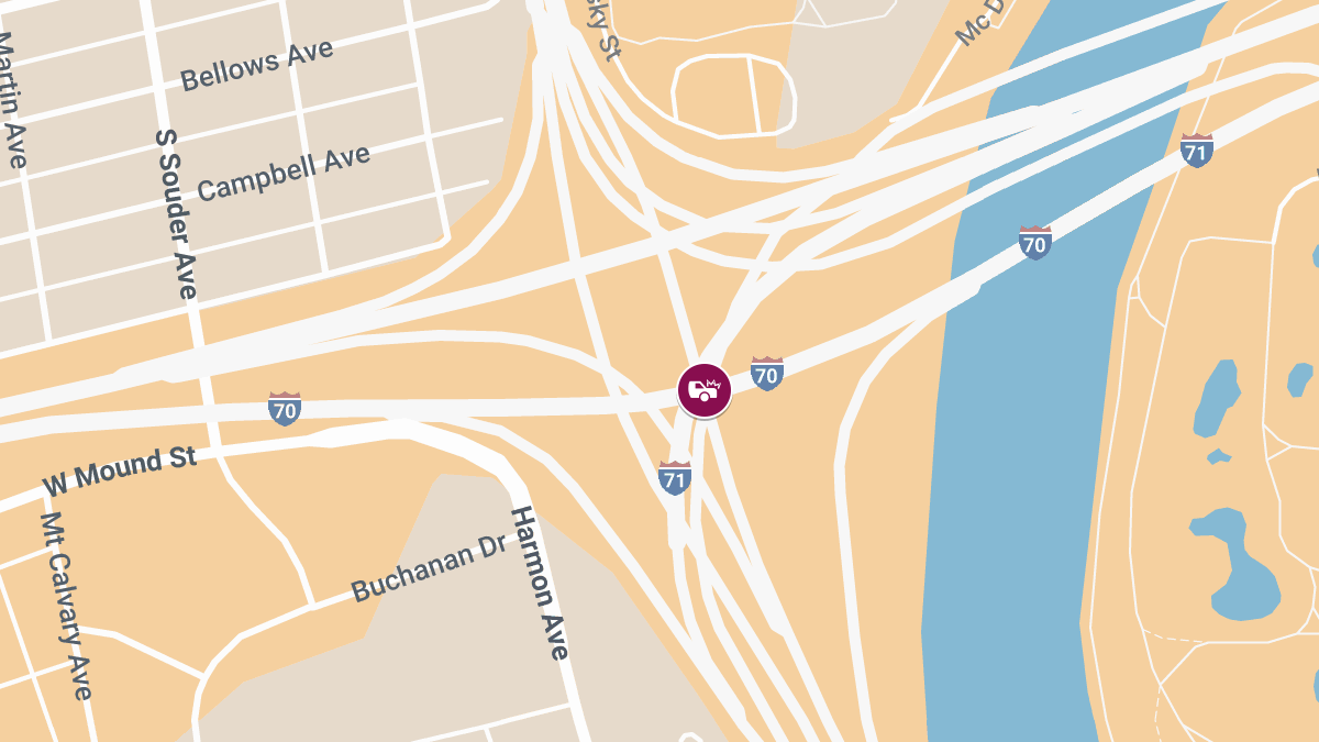 Crash with Injuries Reported on I-70 W & I-71 N