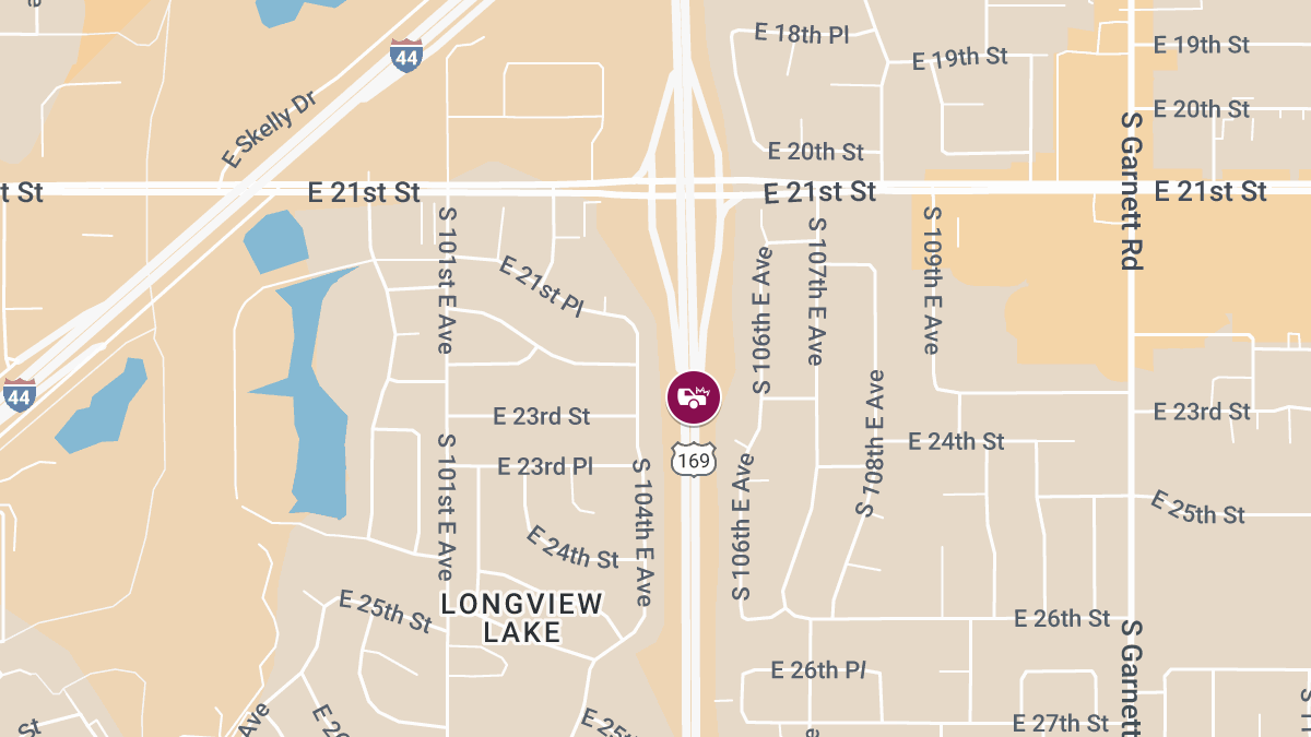 Crash with Injuries Reported on NB S Hwy 169 Expressway