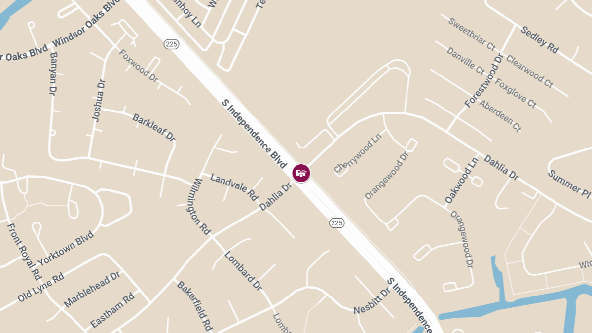 Crash with Injuries at S Independence Blvd & Dahlia Dr