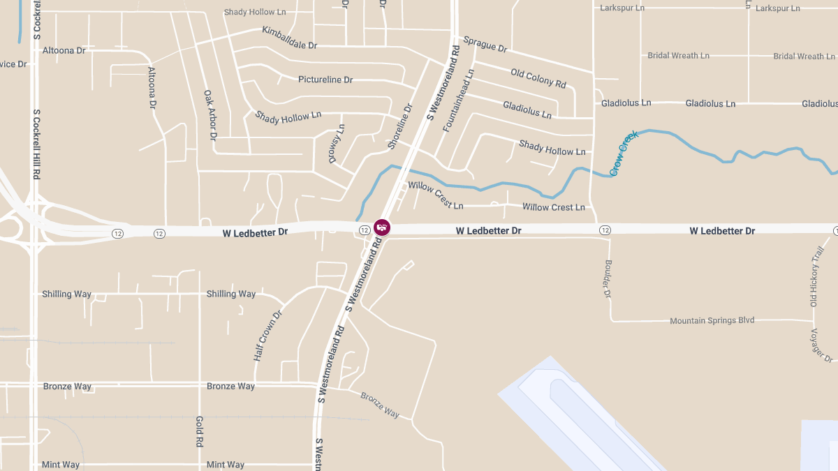 Crash with Injuries at W Ledbetter Dr & S Westmoreland Rd