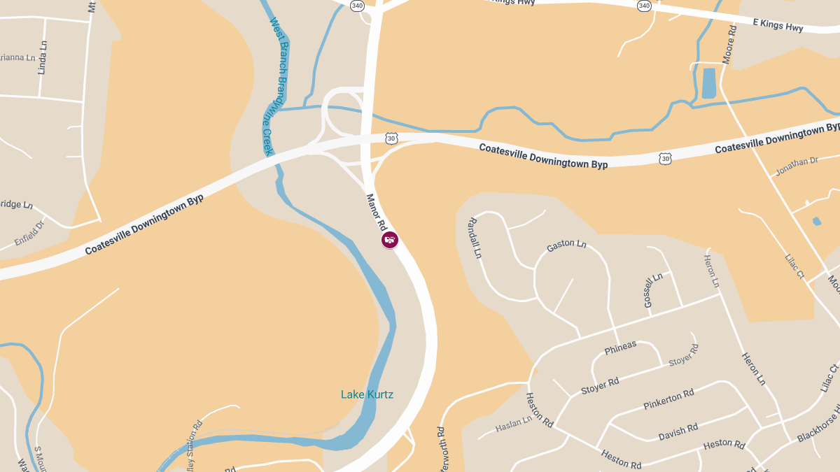 Head Injury Reported in Two-Vehicle Crash on Manor Rd