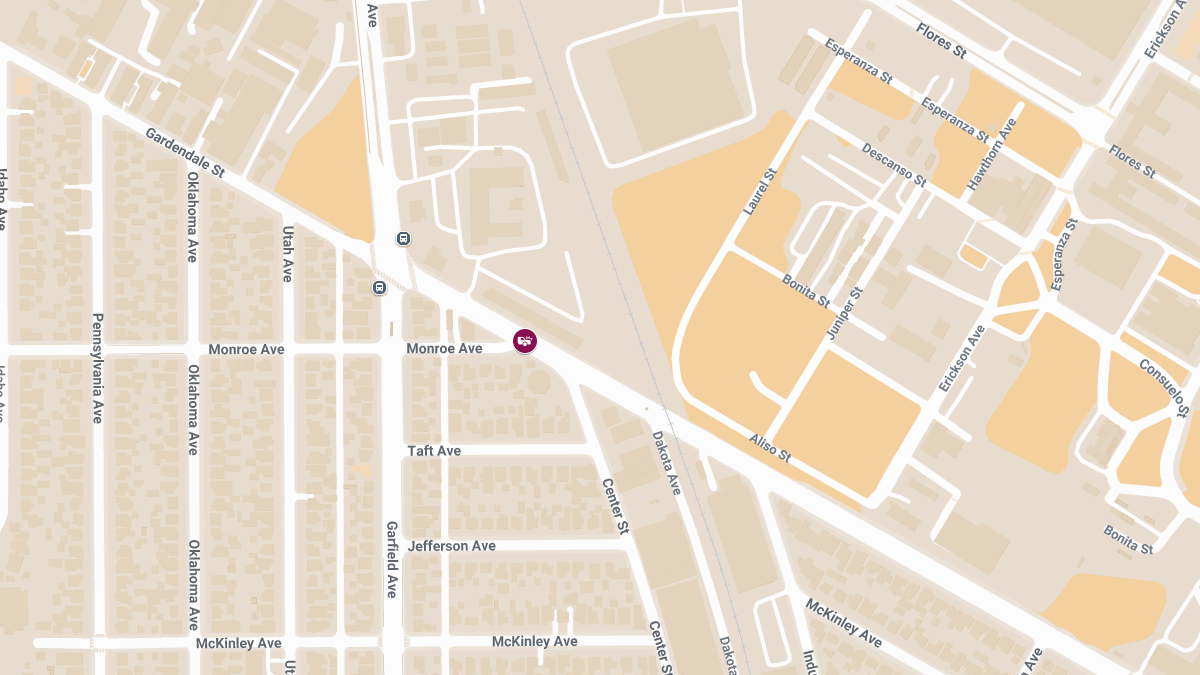 Injuries Reported in Crash at Gardendale St & Monroe Ave