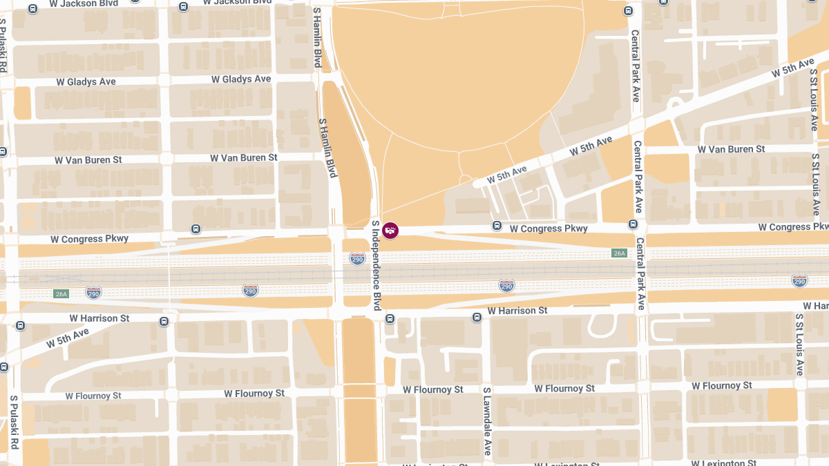 Injuries Reported in Crash at Independence Blvd & Congress Pkwy
