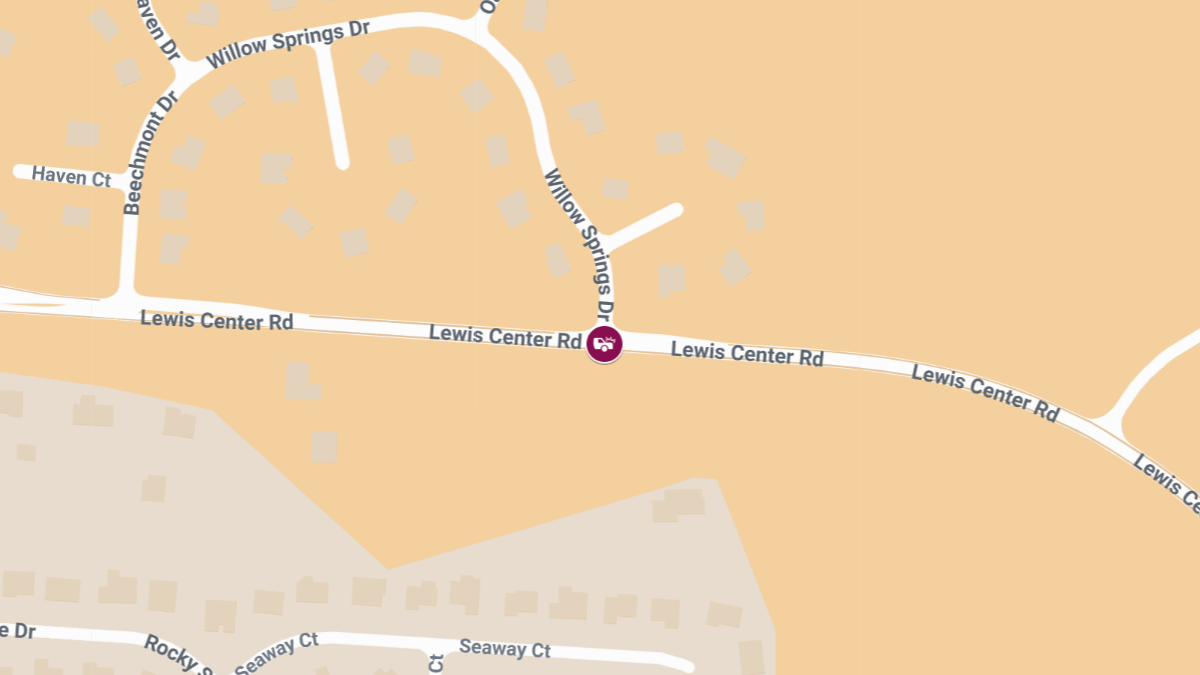 Injuries Reported in Crash at Lewis Center Rd & Willow Springs Dr