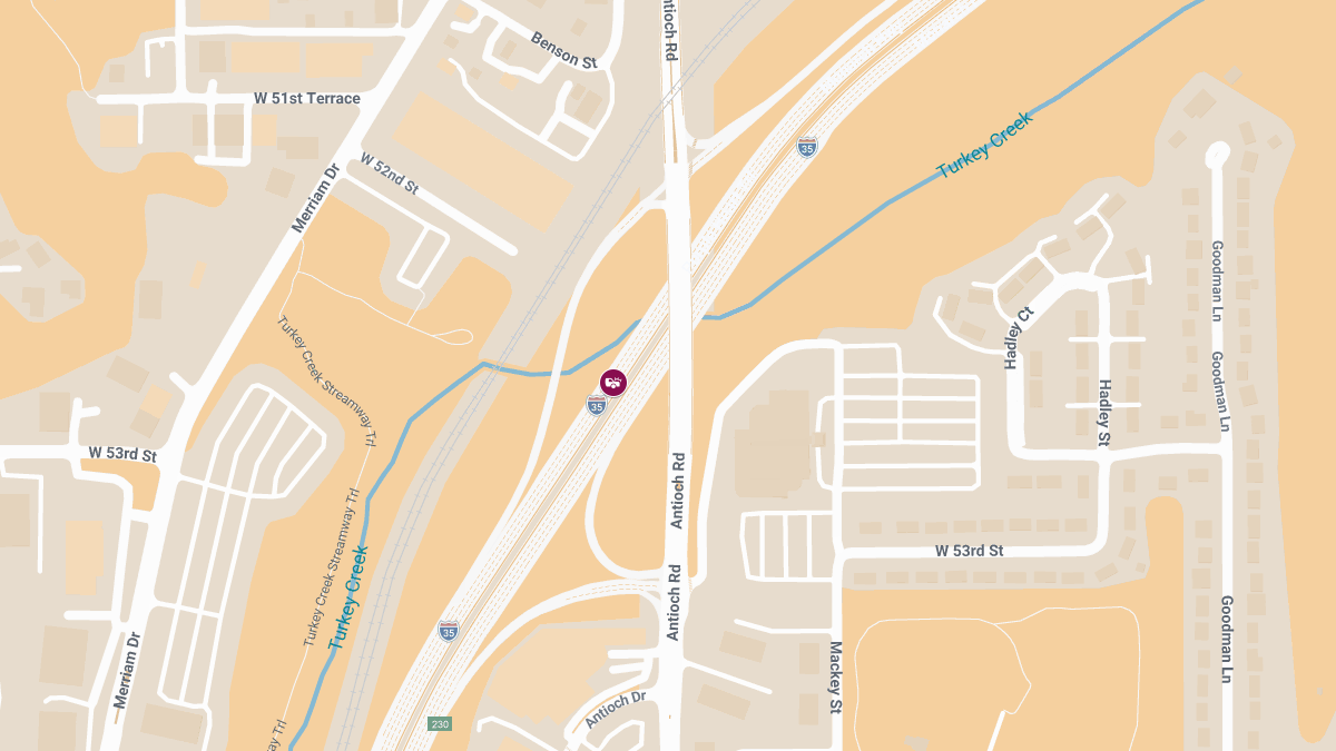Injury Accident Reported on I-35 Near Antioch Rd