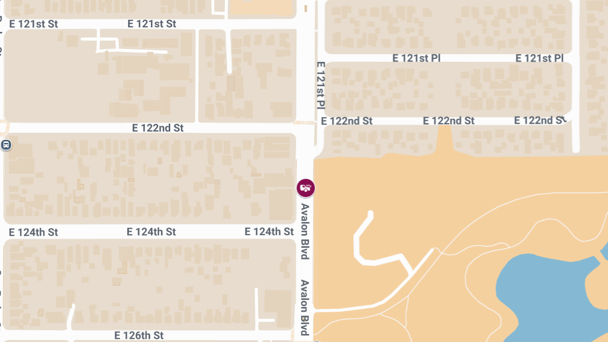 Injury Accident Reported on S Avalon Blvd Near 16400 Block