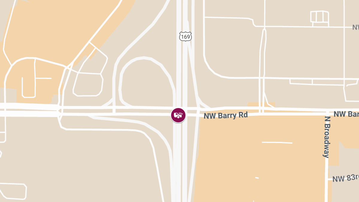 Injury Collision at NW Barry Rd & US-169 S