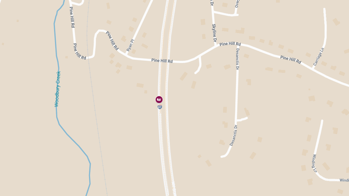 Injury Collision on I-87 Southbound Near Pine Hill Rd Overpass