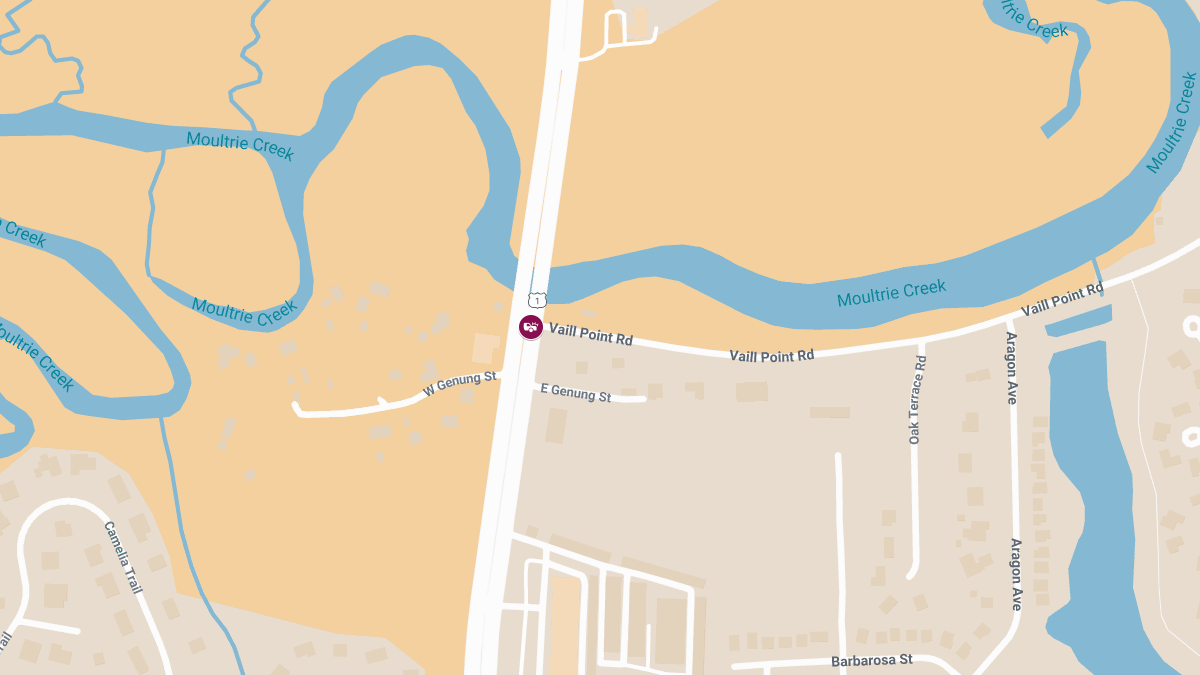 Injury Collision on US-1 at Vaill Point Rd Blocks Traffic