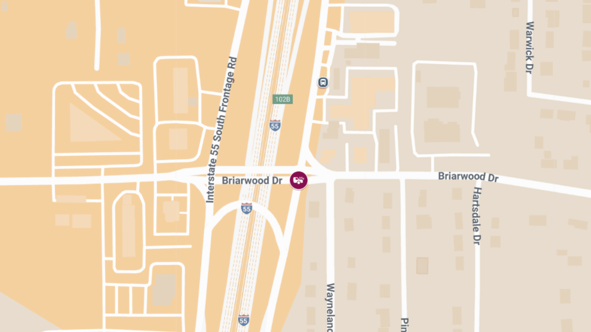 Injury Crash Reported Near I-55 Frontage Rd & Briarwood Dr
