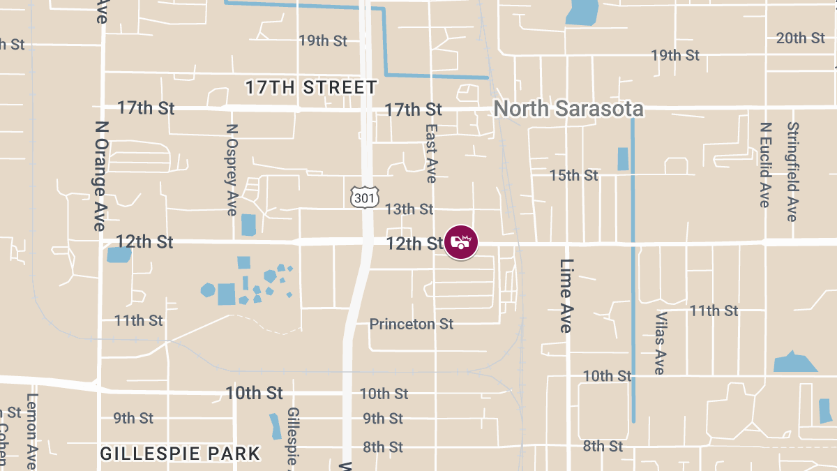 Injury Crash Reported on 12th St Near Downtown Sarasota