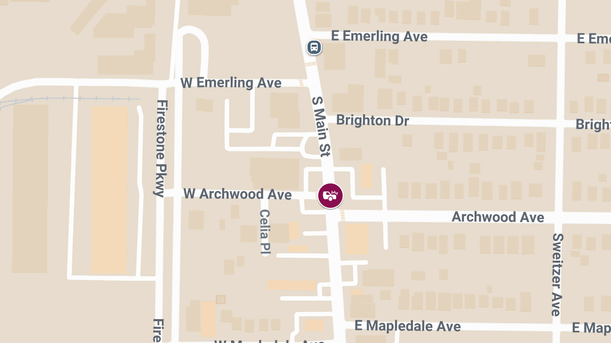 Injury Crash at S Main St and E Archwood Ave
