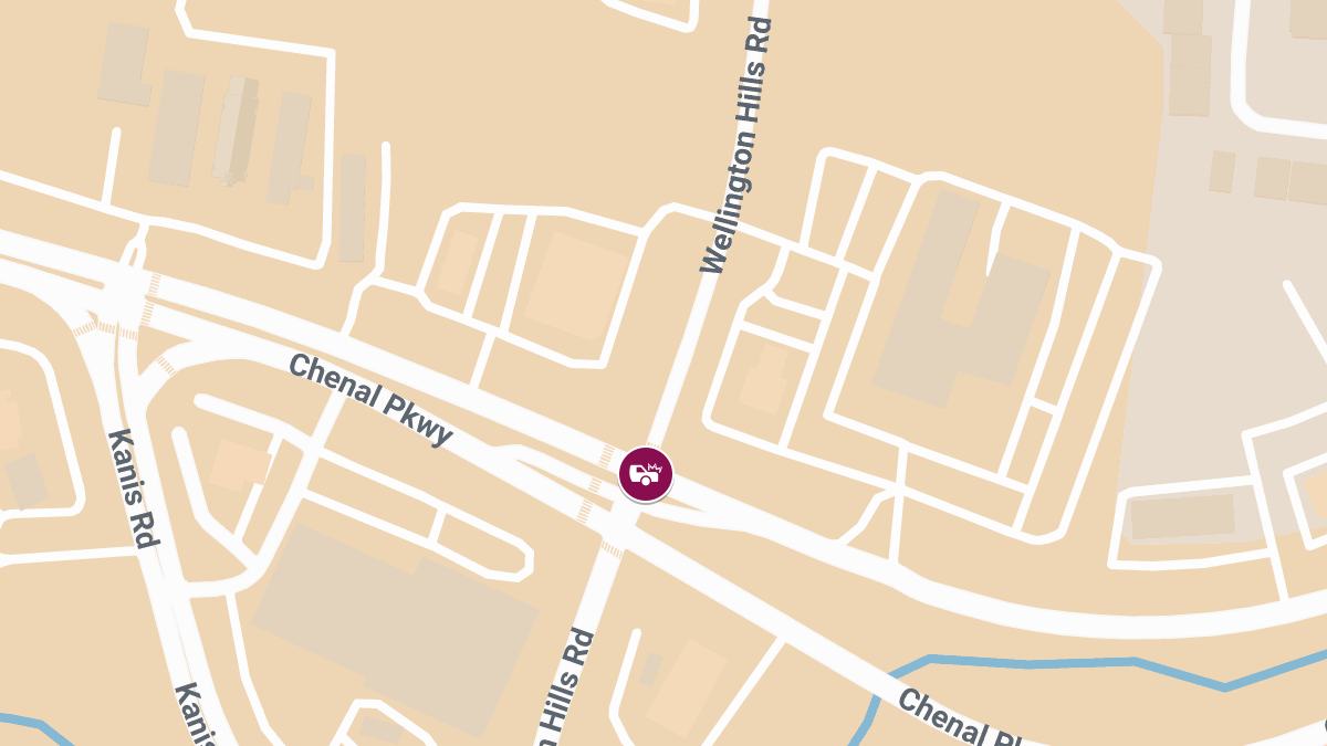 Motor Vehicle Crash with Injuries at Chenal Pkwy & Wellington Hills Rd