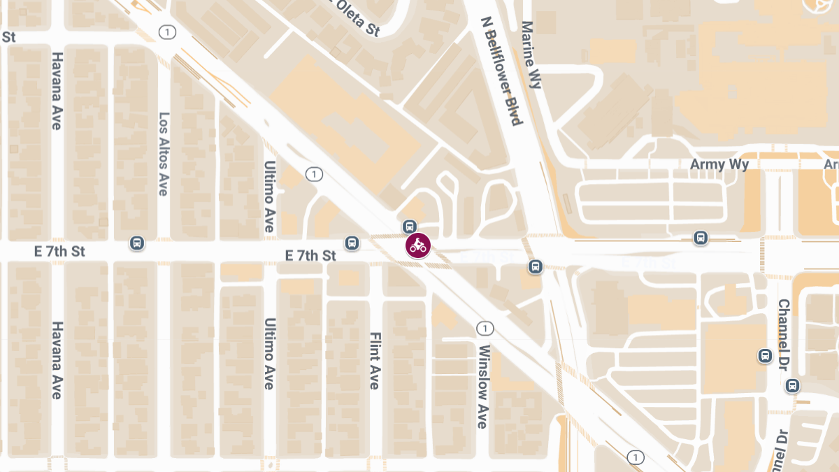 Motorcyclist Injured in Crash at E 7th St & Pacific Coast Hwy